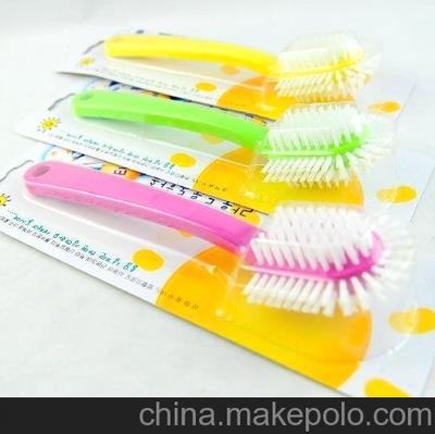 探索沈陽(yáng)東北日用雜品市場(chǎng) 從貨號(hào)8803664130128看王詩(shī)媛日雜批發(fā)部的商品世界