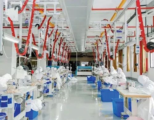 從日用雜品到防疫產品 制造商的緊急轉型之路